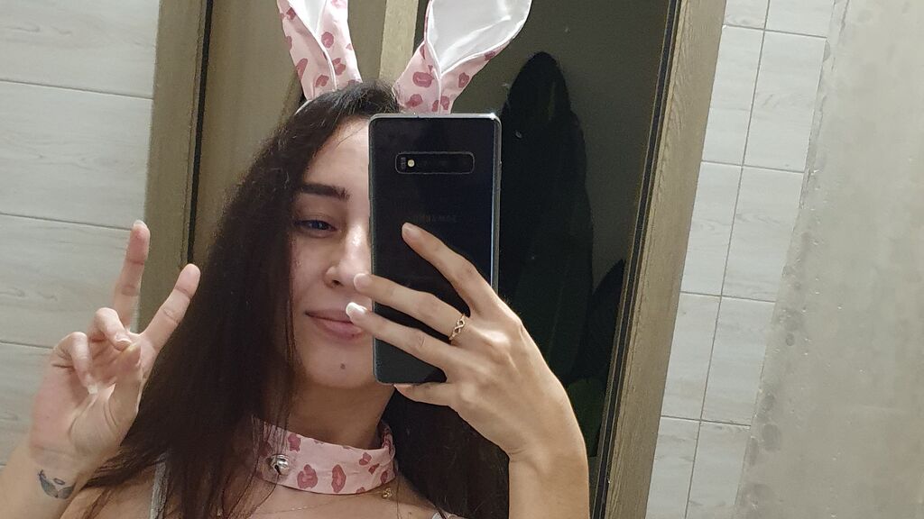 EmilyAvva